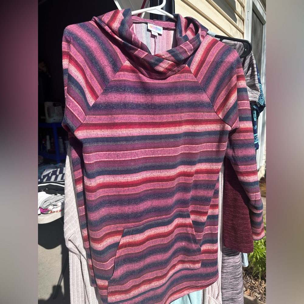 Lularoe Amber hoodie. Sz M